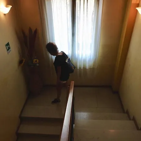 Canal Hotel Romano D'Ezzelino